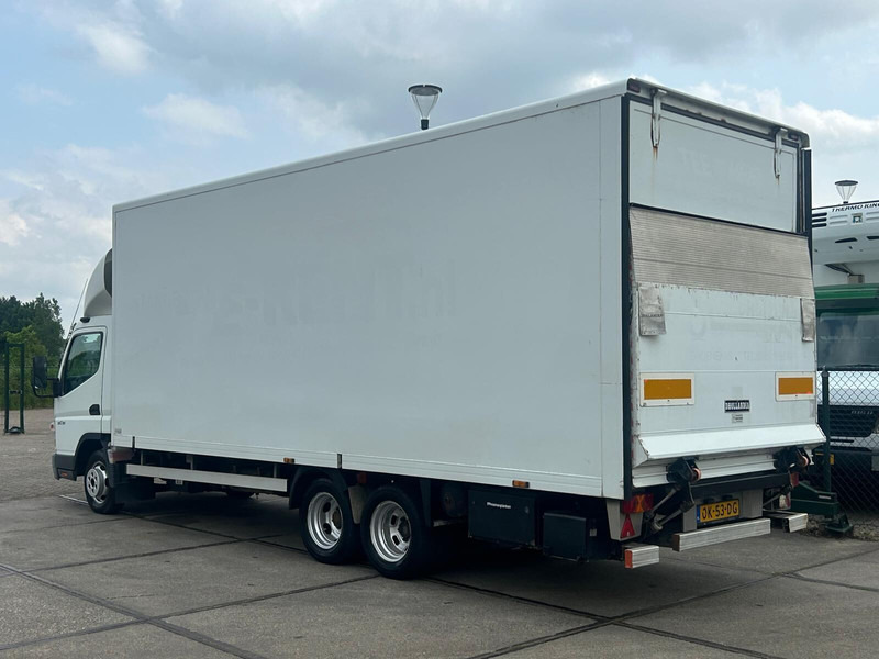 Mitsubishi Fuso CANTER 3C15 - Umpikori kuorma-auto: kuva Mitsubishi Fuso CANTER 3C15 - Umpikori kuorma-auto Mitsubishi Fuso CANTER 3C15 - Umpikori kuorma-auto: kuva Mitsubishi Fuso CANTER 3C15 - Umpikori kuorma-auto