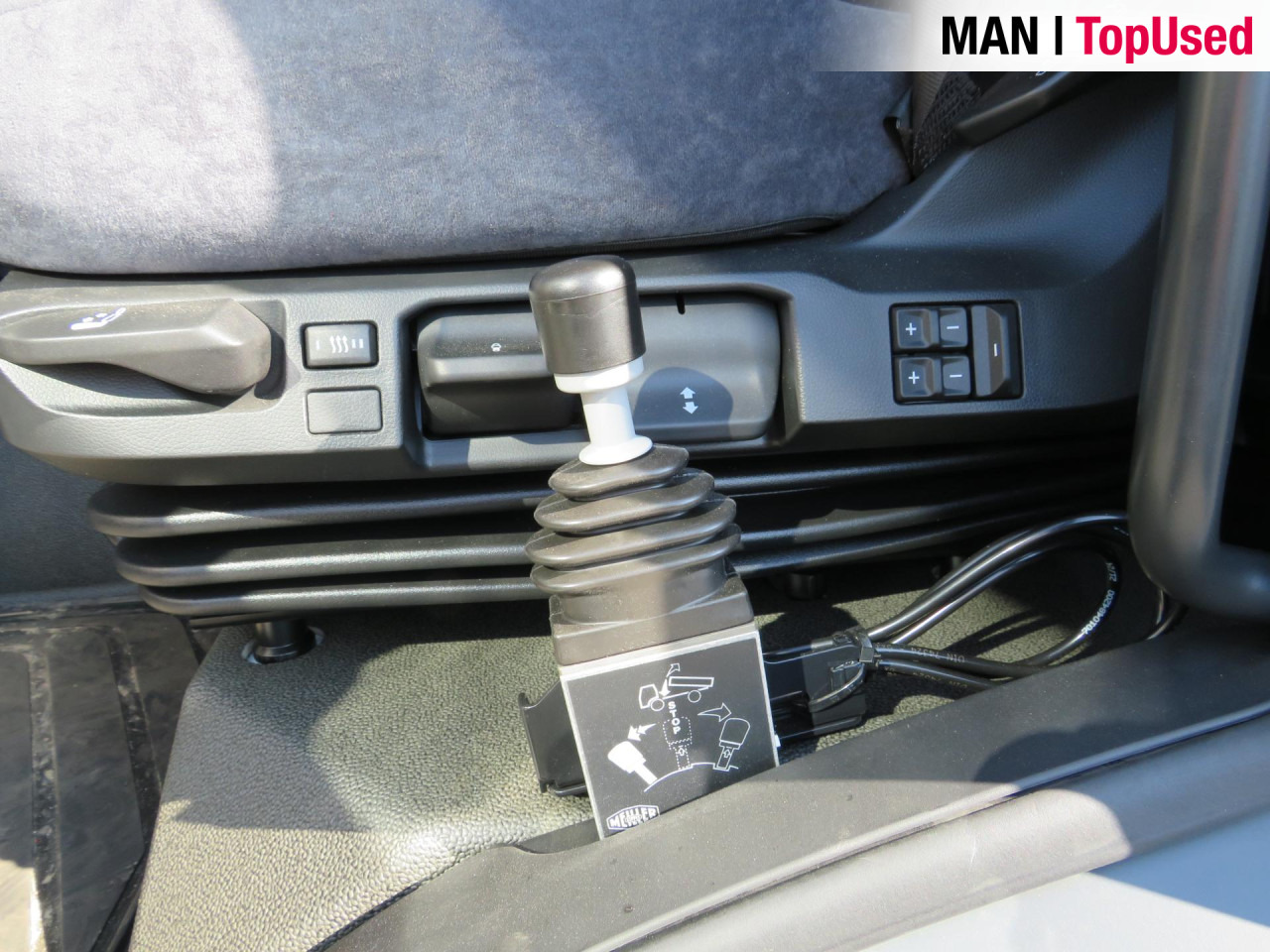 MAN TGS 41.480 8x4 BB CH Schmitz Muldenkipper Retarder - Kippiauto kuorma-auto: kuva MAN TGS 41.480 8x4 BB CH Schmitz Muldenkipper Retarder - Kippiauto kuorma-auto MAN TGS 41.480 8x4 BB CH Schmitz Muldenkipper Retarder - Kippiauto kuorma-auto: kuva MAN TGS 41.480 8x4 BB CH Schmitz Muldenkipper Retarder - Kippiauto kuorma-auto