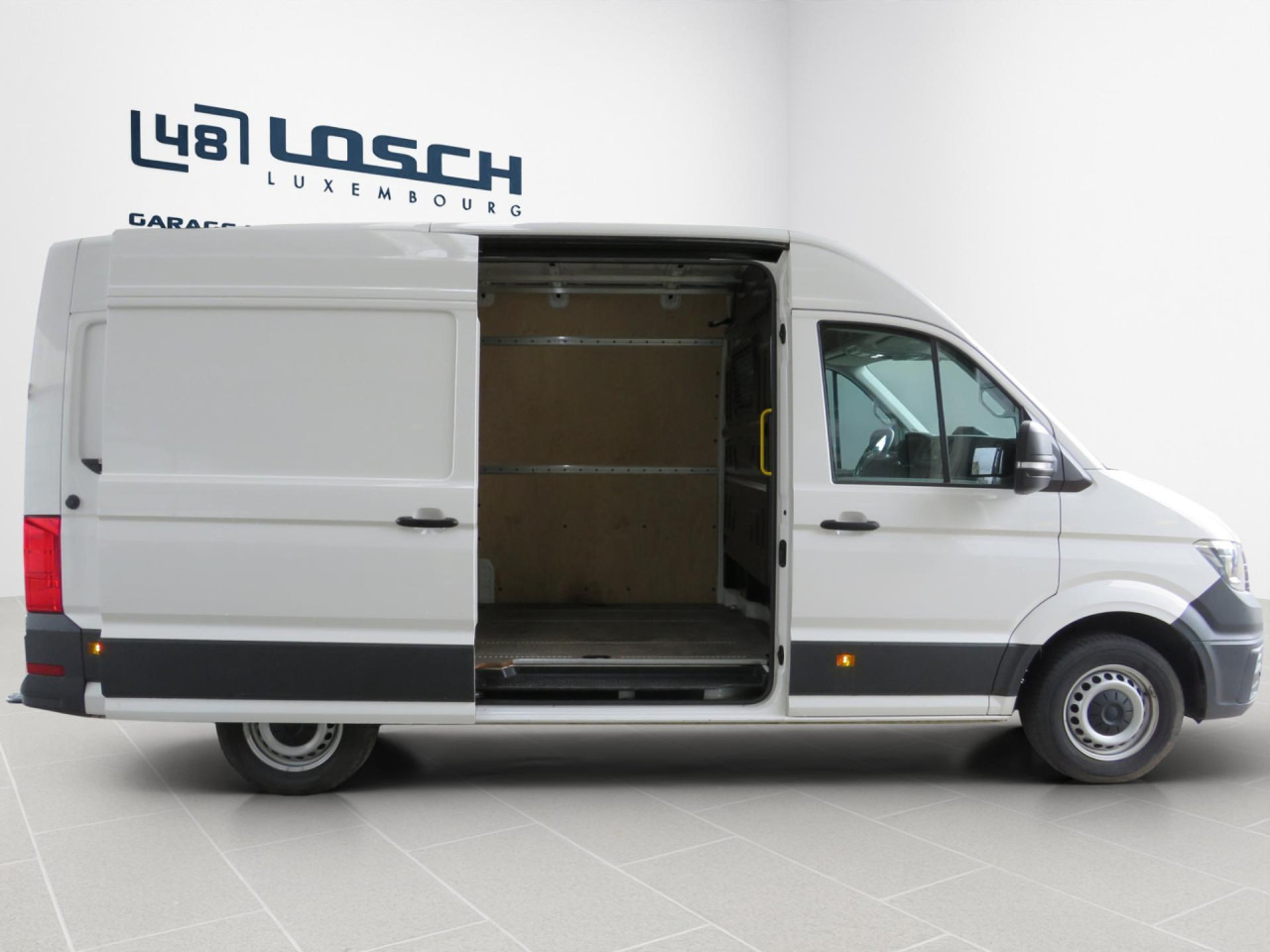 VOLKSWAGEN Crafter 35 L3H3 Kasten Euro6 Klima ZV - Pakettiauto: kuva VOLKSWAGEN Crafter 35 L3H3 Kasten Euro6 Klima ZV - Pakettiauto VOLKSWAGEN Crafter 35 L3H3 Kasten Euro6 Klima ZV - Pakettiauto: kuva VOLKSWAGEN Crafter 35 L3H3 Kasten Euro6 Klima ZV - Pakettiauto