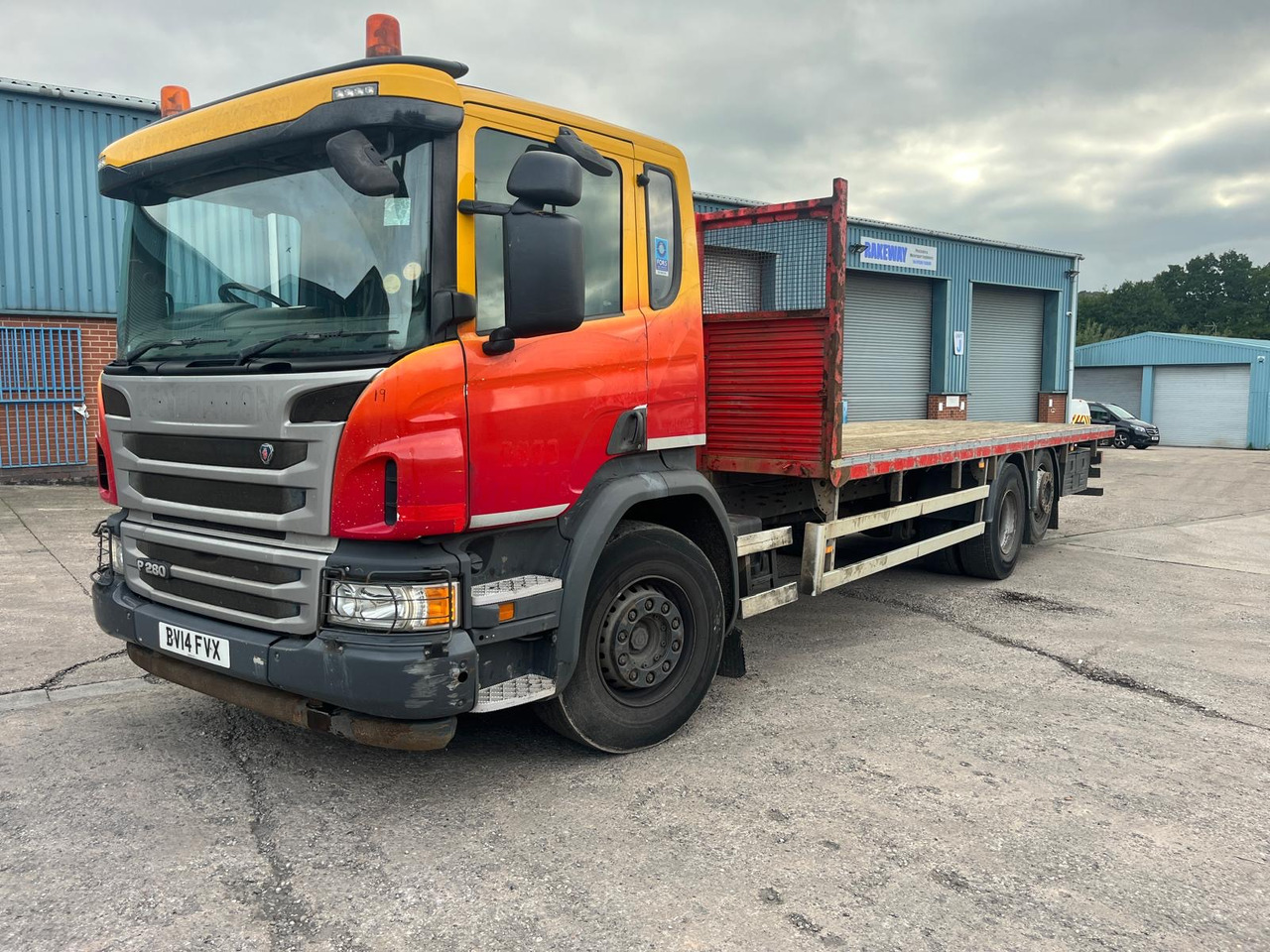 Scania P280 - Lava-kuorma-auto: kuva Scania P280 - Lava-kuorma-auto Scania P280 - Lava-kuorma-auto: kuva Scania P280 - Lava-kuorma-auto