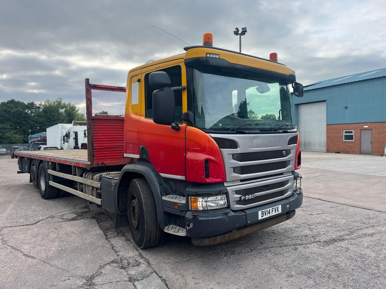 Scania P280 - Lava-kuorma-auto: kuva Scania P280 - Lava-kuorma-auto Scania P280 - Lava-kuorma-auto: kuva Scania P280 - Lava-kuorma-auto