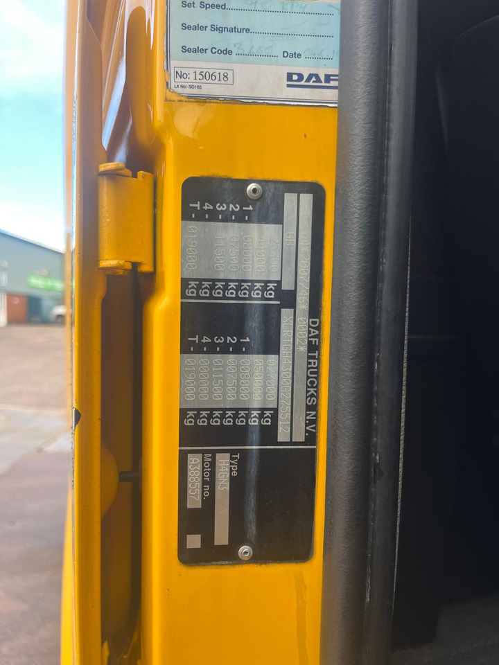 DAF XF 530 - Vetopöytäauto: kuva DAF XF 530 - Vetopöytäauto DAF XF 530 - Vetopöytäauto: kuva DAF XF 530 - Vetopöytäauto