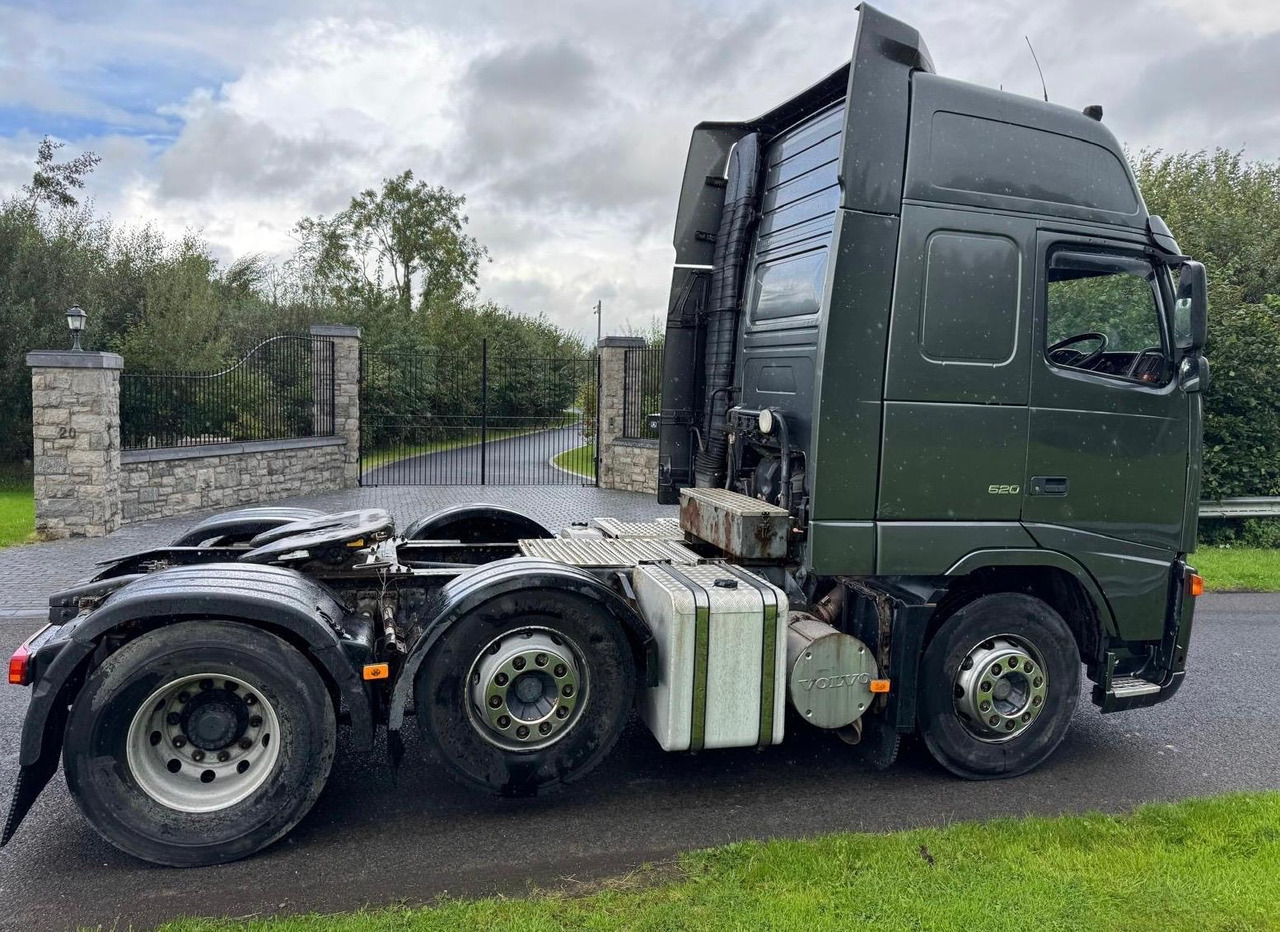 Volvo FH13 520 - Vetopöytäauto: kuva Volvo FH13 520 - Vetopöytäauto Volvo FH13 520 - Vetopöytäauto: kuva Volvo FH13 520 - Vetopöytäauto