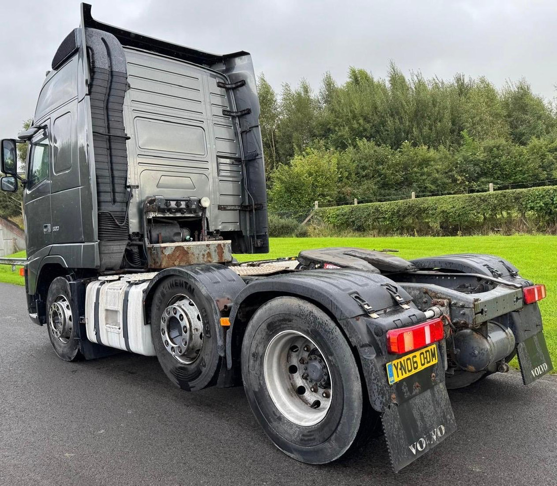 Volvo FH13 520 - Vetopöytäauto: kuva Volvo FH13 520 - Vetopöytäauto Volvo FH13 520 - Vetopöytäauto: kuva Volvo FH13 520 - Vetopöytäauto