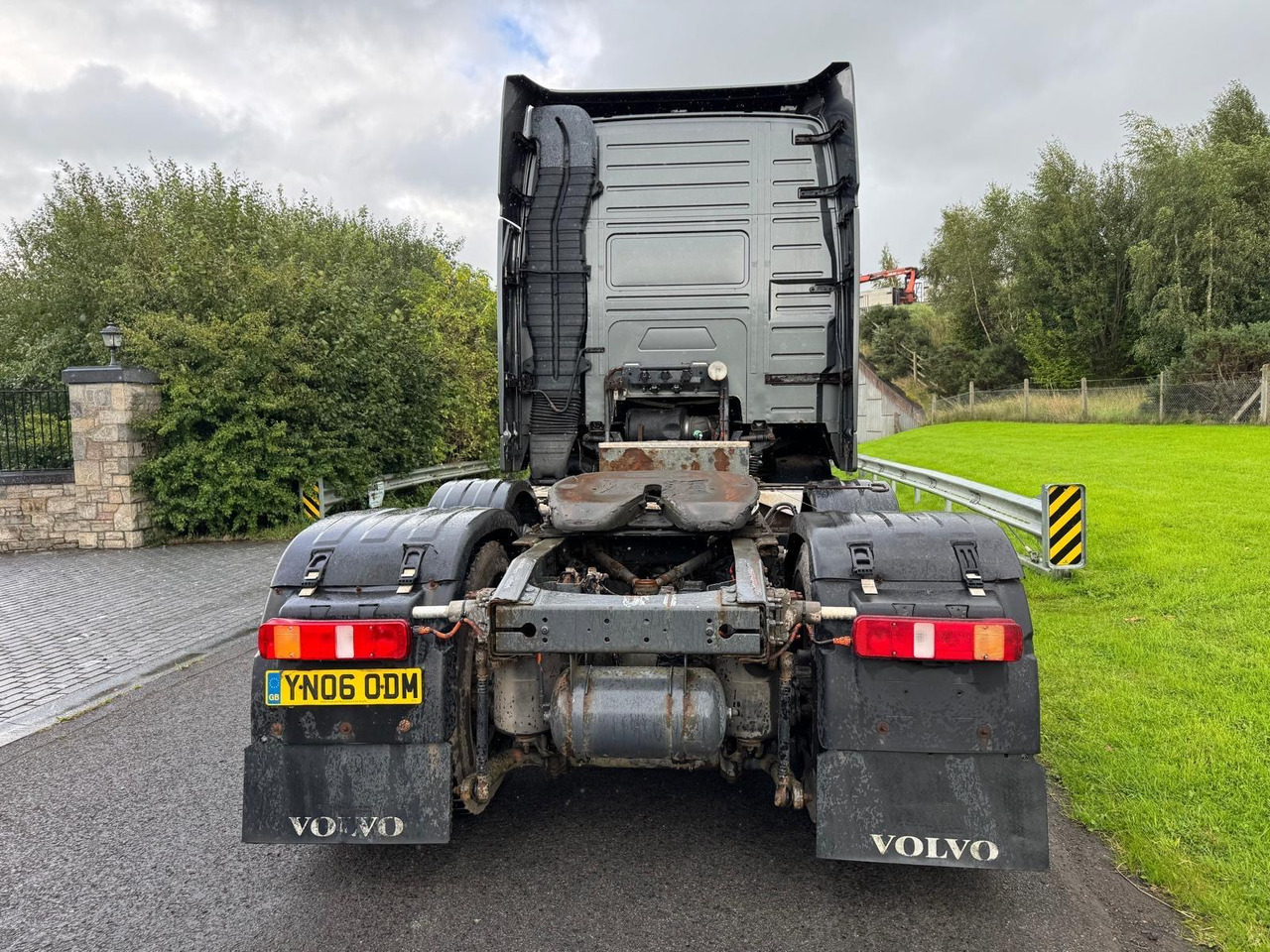 Volvo FH13 520 - Vetopöytäauto: kuva Volvo FH13 520 - Vetopöytäauto Volvo FH13 520 - Vetopöytäauto: kuva Volvo FH13 520 - Vetopöytäauto