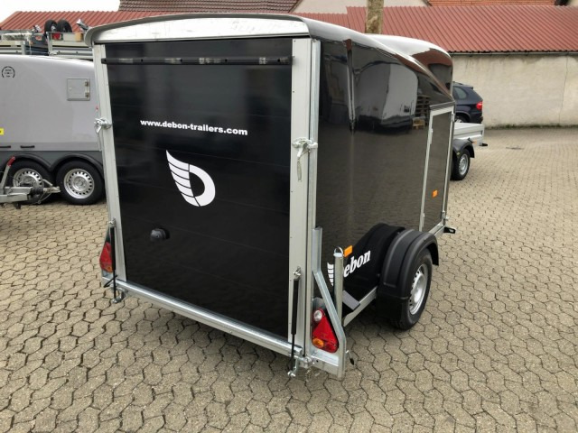 Cheval Liberte Debon Cargo 2 Poly + Türe schwarz 1300 kg, 100 km/h, 300x155x168cm - Umpikori perävaunu: kuva Cheval Liberte Debon Cargo 2 Poly + Türe schwarz 1300 kg, 100 km/h, 300x155x168cm - Umpikori perävaunu Cheval Liberte Debon Cargo 2 Poly + Türe schwarz 1300 kg, 100 km/h, 300x155x168cm - Umpikori perävaunu: kuva Cheval Liberte Debon Cargo 2 Poly + Türe schwarz 1300 kg, 100 km/h, 300x155x168cm - Umpikori perävaunu
