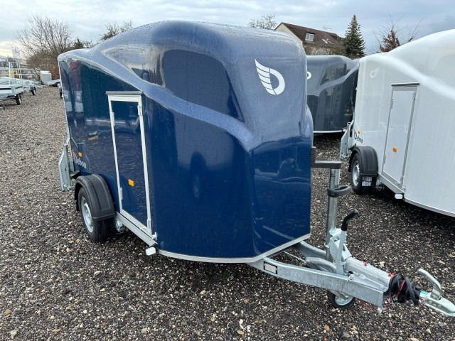 Cheval Liberte Debon Fourgon Cargo 2 Poly + Türe blau 1300 kg, 100 km/h, 300x155x168cm - Umpikori perävaunu: kuva Cheval Liberte Debon Fourgon Cargo 2 Poly + Türe blau 1300 kg, 100 km/h, 300x155x168cm - Umpikori perävaunu Cheval Liberte Debon Fourgon Cargo 2 Poly + Türe blau 1300 kg, 100 km/h, 300x155x168cm - Umpikori perävaunu: kuva Cheval Liberte Debon Fourgon Cargo 2 Poly + Türe blau 1300 kg, 100 km/h, 300x155x168cm - Umpikori perävaunu