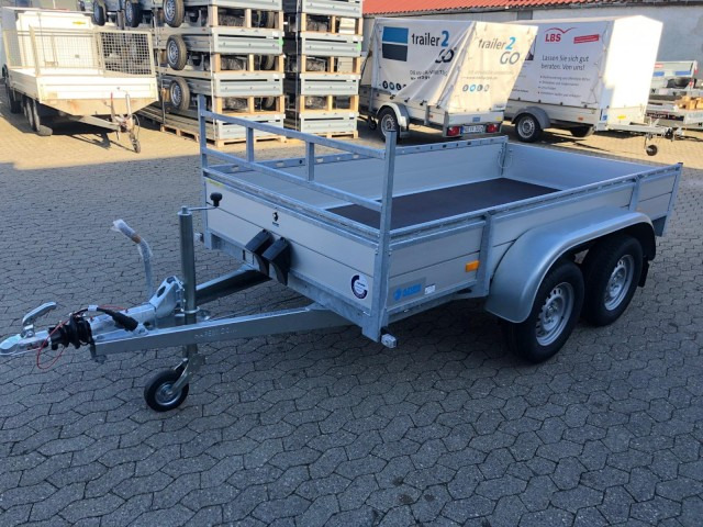 Hapert Azure L-2 Tieflader 3030 x 1490 x 370 mm, ZG 2,7 to. - Peräkärry: kuva Hapert Azure L-2 Tieflader 3030 x 1490 x 370 mm, ZG 2,7 to. - Peräkärry Hapert Azure L-2 Tieflader 3030 x 1490 x 370 mm, ZG 2,7 to. - Peräkärry: kuva Hapert Azure L-2 Tieflader 3030 x 1490 x 370 mm, ZG 2,7 to. - Peräkärry