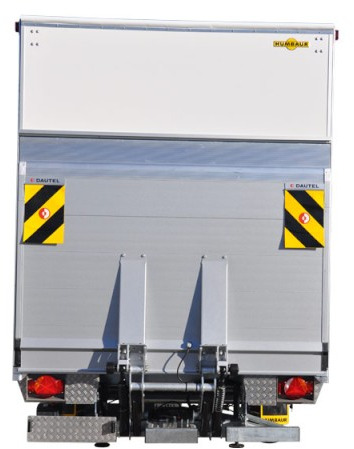 Humbaur Hebebühnenanhänger HT 35 42 22, 3,5 to. 4170 x 2175 x 2100 mm - Pressukapelliperävaunu: kuva Humbaur Hebebühnenanhänger HT 35 42 22, 3,5 to. 4170 x 2175 x 2100 mm - Pressukapelliperävaunu Humbaur Hebebühnenanhänger HT 35 42 22, 3,5 to. 4170 x 2175 x 2100 mm - Pressukapelliperävaunu: kuva Humbaur Hebebühnenanhänger HT 35 42 22, 3,5 to. 4170 x 2175 x 2100 mm - Pressukapelliperävaunu