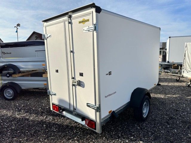 Humbaur Koffer HK 133015-18P FlexZurr 1,3 to. 3040x1510x1800mm - Umpikori perävaunu: kuva Humbaur Koffer HK 133015-18P FlexZurr 1,3 to. 3040x1510x1800mm - Umpikori perävaunu Humbaur Koffer HK 133015-18P FlexZurr 1,3 to. 3040x1510x1800mm - Umpikori perävaunu: kuva Humbaur Koffer HK 133015-18P FlexZurr 1,3 to. 3040x1510x1800mm - Umpikori perävaunu