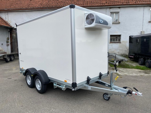 Humbaur Kühlanhänger HGK 303718-21 PF60 Deluxe 3,0 to. 3630x1670x1970mm - Refrigeraattori perävaunu: kuva Humbaur Kühlanhänger HGK 303718-21 PF60 Deluxe 3,0 to. 3630x1670x1970mm - Refrigeraattori perävaunu Humbaur Kühlanhänger HGK 303718-21 PF60 Deluxe 3,0 to. 3630x1670x1970mm - Refrigeraattori perävaunu: kuva Humbaur Kühlanhänger HGK 303718-21 PF60 Deluxe 3,0 to. 3630x1670x1970mm - Refrigeraattori perävaunu