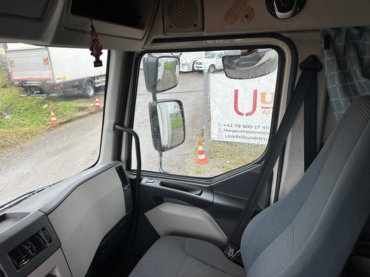 VOLVO FL 290 4x2 thermoking 1200 - Refrigeraattori kuorma-auto: kuva VOLVO FL 290 4x2 thermoking 1200 - Refrigeraattori kuorma-auto VOLVO FL 290 4x2 thermoking 1200 - Refrigeraattori kuorma-auto: kuva VOLVO FL 290 4x2 thermoking 1200 - Refrigeraattori kuorma-auto