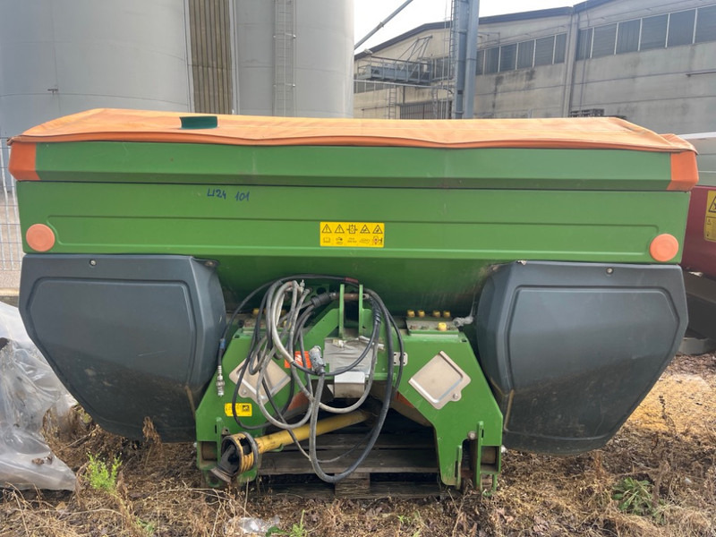 Amazone ZA-M 1500 Profis - Lannoitteenlevitin: kuva Amazone ZA-M 1500 Profis - Lannoitteenlevitin Amazone ZA-M 1500 Profis - Lannoitteenlevitin: kuva Amazone ZA-M 1500 Profis - Lannoitteenlevitin