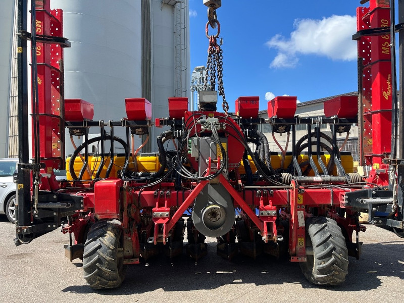 MaterMacc MS 8230 - Tarkkuuskylvökone: kuva MaterMacc MS 8230 - Tarkkuuskylvökone MaterMacc MS 8230 - Tarkkuuskylvökone: kuva MaterMacc MS 8230 - Tarkkuuskylvökone