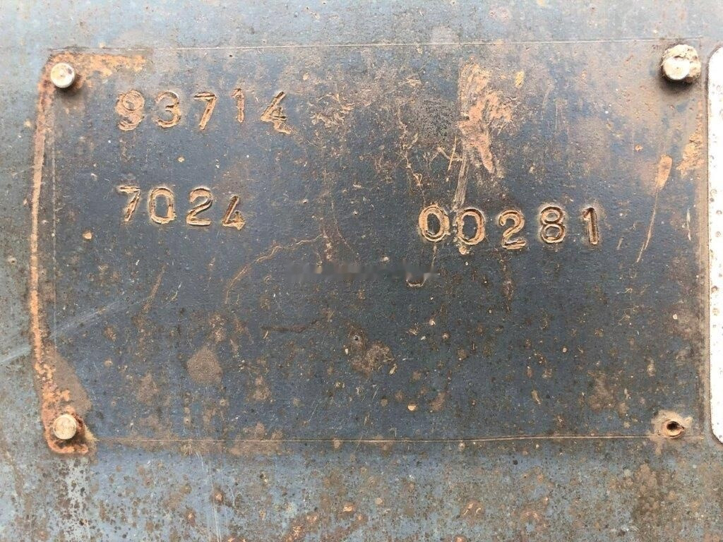 3100 mm Volvo - Kuormaajan kauha: kuva 3100 mm Volvo - Kuormaajan kauha 3100 mm Volvo - Kuormaajan kauha: kuva 3100 mm Volvo - Kuormaajan kauha