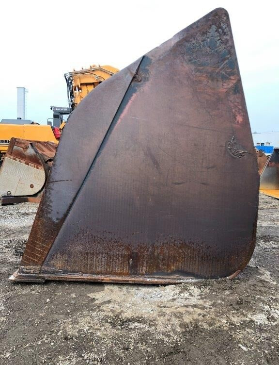 3800 mm Volvo - Kuormaajan kauha: kuva 3800 mm Volvo - Kuormaajan kauha 3800 mm Volvo - Kuormaajan kauha: kuva 3800 mm Volvo - Kuormaajan kauha