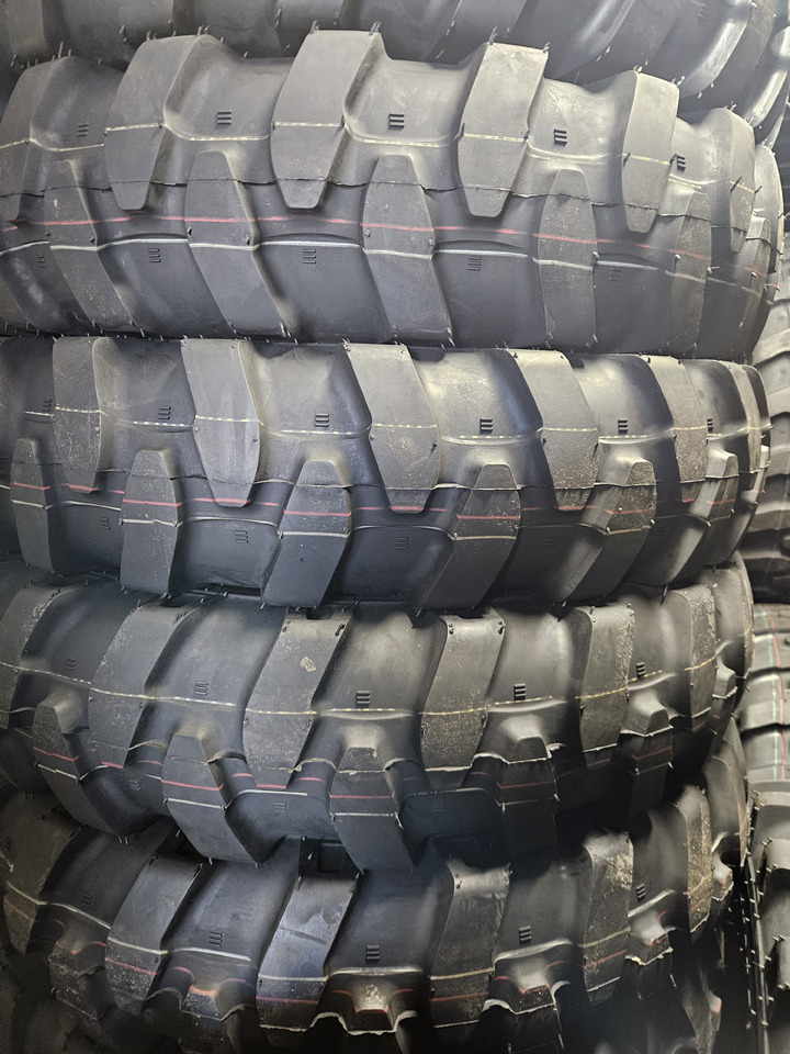 Armour TI300 10.00-20 - Rengas - Pyöräalustainen kaivinkone: kuva Armour TI300 10.00-20 - Rengas - Pyöräalustainen kaivinkone Armour TI300 10.00-20 - Rengas - Pyöräalustainen kaivinkone: kuva Armour TI300 10.00-20 - Rengas - Pyöräalustainen kaivinkone