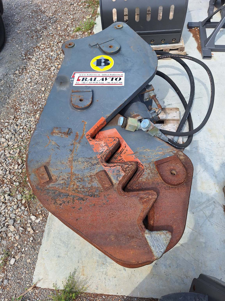 BALAVTO Krpan S60 for 15-20 ton excavators - Hydrauliset leikkurit - Kaivuri: kuva BALAVTO Krpan S60 for 15-20 ton excavators - Hydrauliset leikkurit - Kaivuri BALAVTO Krpan S60 for 15-20 ton excavators - Hydrauliset leikkurit - Kaivuri: kuva BALAVTO Krpan S60 for 15-20 ton excavators - Hydrauliset leikkurit - Kaivuri
