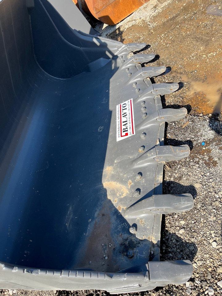 BALAVTO Loader bucket 3350 mm - Kuormaajan kauha: kuva BALAVTO Loader bucket 3350 mm - Kuormaajan kauha BALAVTO Loader bucket 3350 mm - Kuormaajan kauha: kuva BALAVTO Loader bucket 3350 mm - Kuormaajan kauha