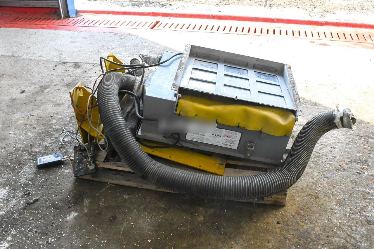 BMAir MAO-22 - Ilmansuodatin - Pyöräkuormaaja: kuva BMAir MAO-22 - Ilmansuodatin - Pyöräkuormaaja BMAir MAO-22 - Ilmansuodatin - Pyöräkuormaaja: kuva BMAir MAO-22 - Ilmansuodatin - Pyöräkuormaaja