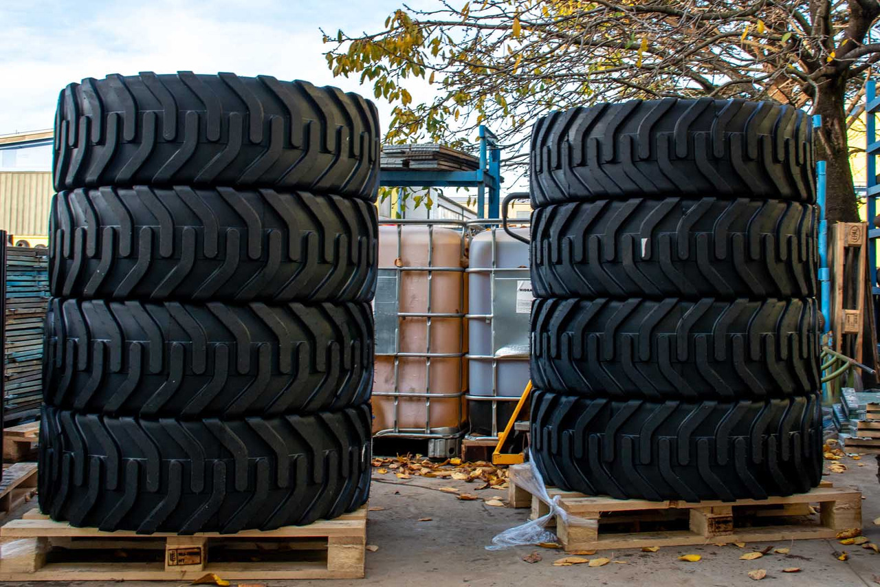 Bandenmarkt 315/70R22.5 - Täydellinen pyörä - Kaivuri: kuva Bandenmarkt 315/70R22.5 - Täydellinen pyörä - Kaivuri Bandenmarkt 315/70R22.5 - Täydellinen pyörä - Kaivuri: kuva Bandenmarkt 315/70R22.5 - Täydellinen pyörä - Kaivuri