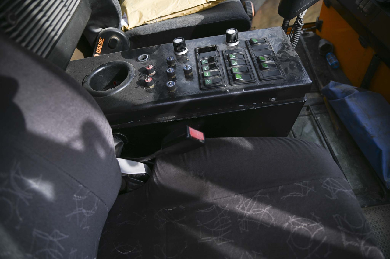 Bucher Schorling CC 5000 City Cat - Lakaisuauto: kuva Bucher Schorling CC 5000 City Cat - Lakaisuauto Bucher Schorling CC 5000 City Cat - Lakaisuauto: kuva Bucher Schorling CC 5000 City Cat - Lakaisuauto