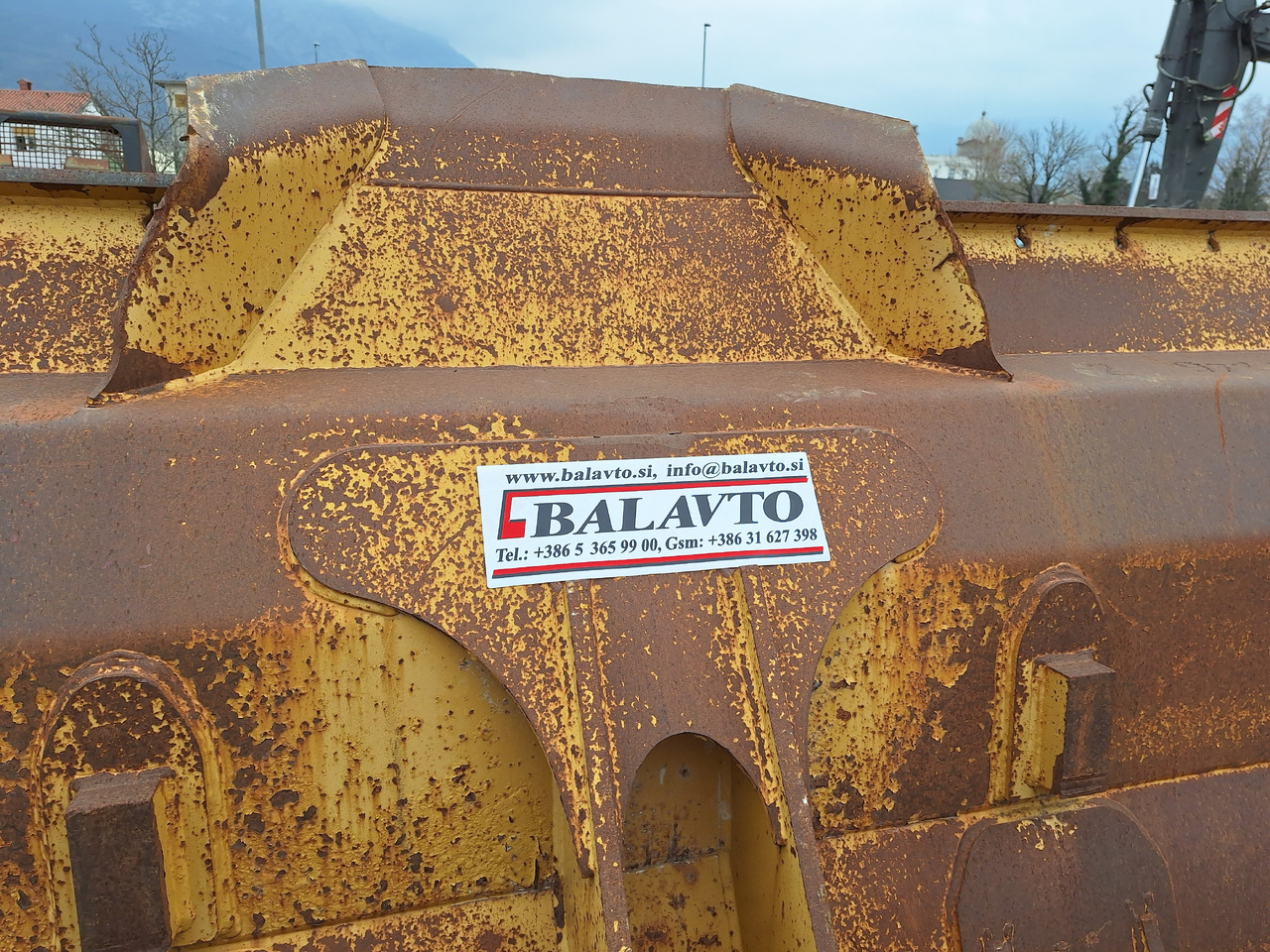 Caterpillar Loader bucket 3300 mm - Kuormaajan kauha: kuva Caterpillar Loader bucket 3300 mm - Kuormaajan kauha Caterpillar Loader bucket 3300 mm - Kuormaajan kauha: kuva Caterpillar Loader bucket 3300 mm - Kuormaajan kauha