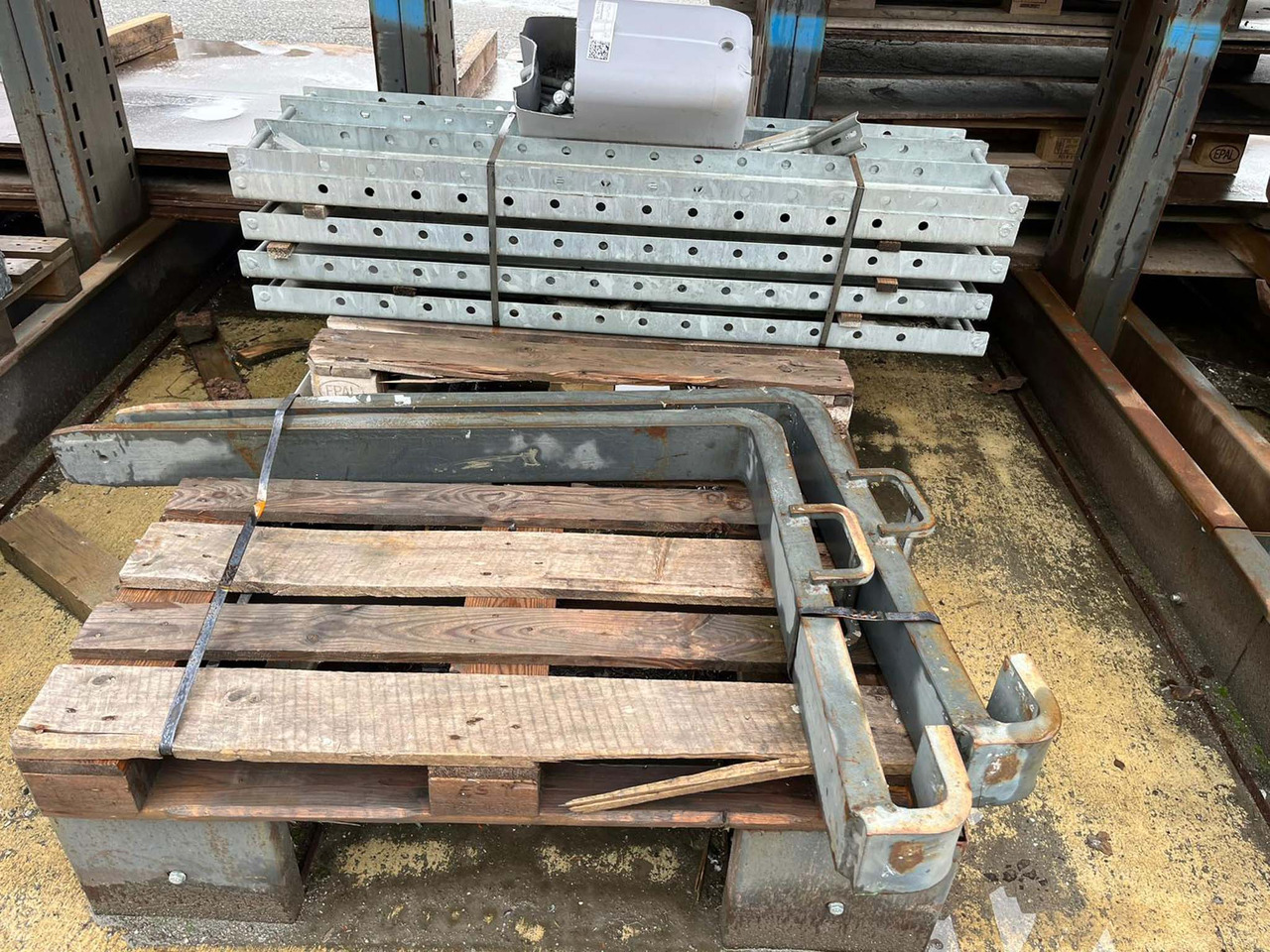 Dieci Pegasus 50.21 - Teleskooppikuormaaja: kuva Dieci Pegasus 50.21 - Teleskooppikuormaaja Dieci Pegasus 50.21 - Teleskooppikuormaaja: kuva Dieci Pegasus 50.21 - Teleskooppikuormaaja