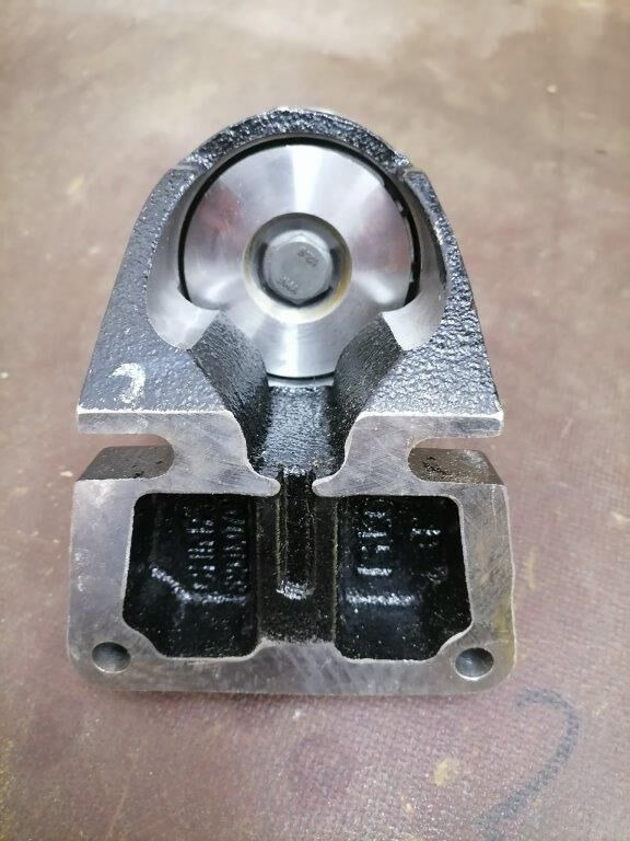 Fan support for Cummins engines - Moottori ja osat - Kaivuri: kuva Fan support for Cummins engines - Moottori ja osat - Kaivuri Fan support for Cummins engines - Moottori ja osat - Kaivuri: kuva Fan support for Cummins engines - Moottori ja osat - Kaivuri