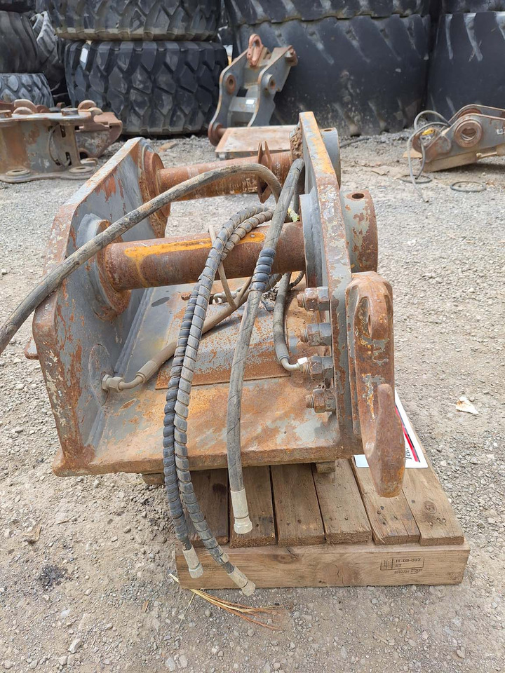 Lehnhoff - Pikaliitin - Rakennuskoneet: kuva  Lehnhoff - Pikaliitin - Rakennuskoneet Lehnhoff - Pikaliitin - Rakennuskoneet: kuva  Lehnhoff - Pikaliitin - Rakennuskoneet