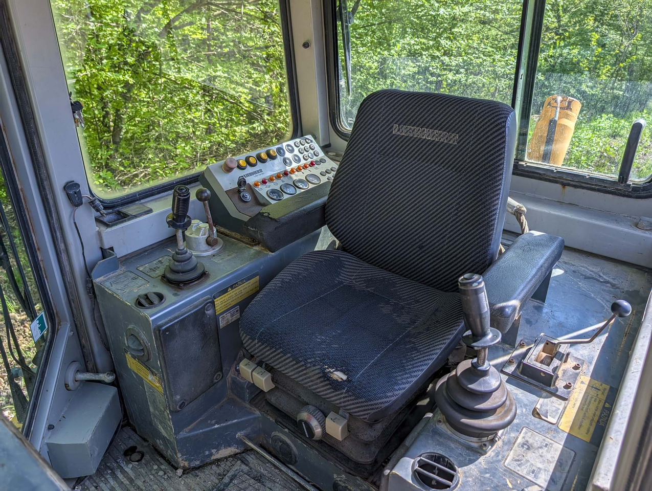 Liebherr PR722 BL - Puskutraktori: kuva Liebherr PR722 BL - Puskutraktori Liebherr PR722 BL - Puskutraktori: kuva Liebherr PR722 BL - Puskutraktori