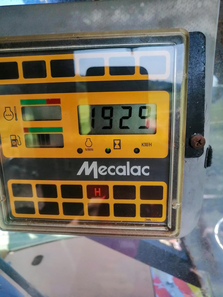 MECALAC 14 MXT - Pyöräalustainen kaivinkone: kuva MECALAC 14 MXT - Pyöräalustainen kaivinkone MECALAC 14 MXT - Pyöräalustainen kaivinkone: kuva MECALAC 14 MXT - Pyöräalustainen kaivinkone