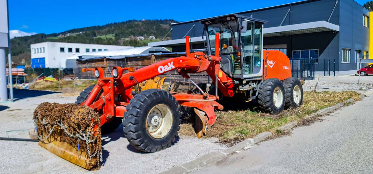 O&K F156.6 - Tiehöylä: kuva O&K F156.6 - Tiehöylä O&K F156.6 - Tiehöylä: kuva O&K F156.6 - Tiehöylä