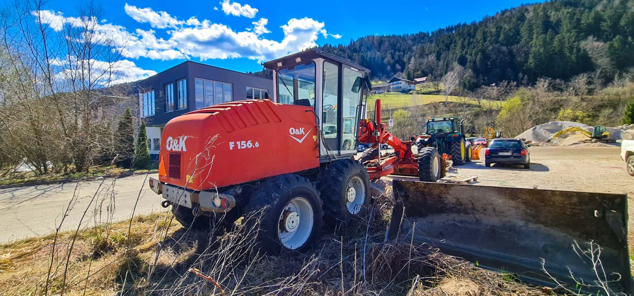 O&K F156.6 - Tiehöylä: kuva O&K F156.6 - Tiehöylä O&K F156.6 - Tiehöylä: kuva O&K F156.6 - Tiehöylä