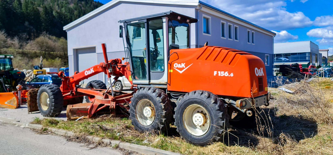 O&K F156.6 - Tiehöylä: kuva O&K F156.6 - Tiehöylä O&K F156.6 - Tiehöylä: kuva O&K F156.6 - Tiehöylä
