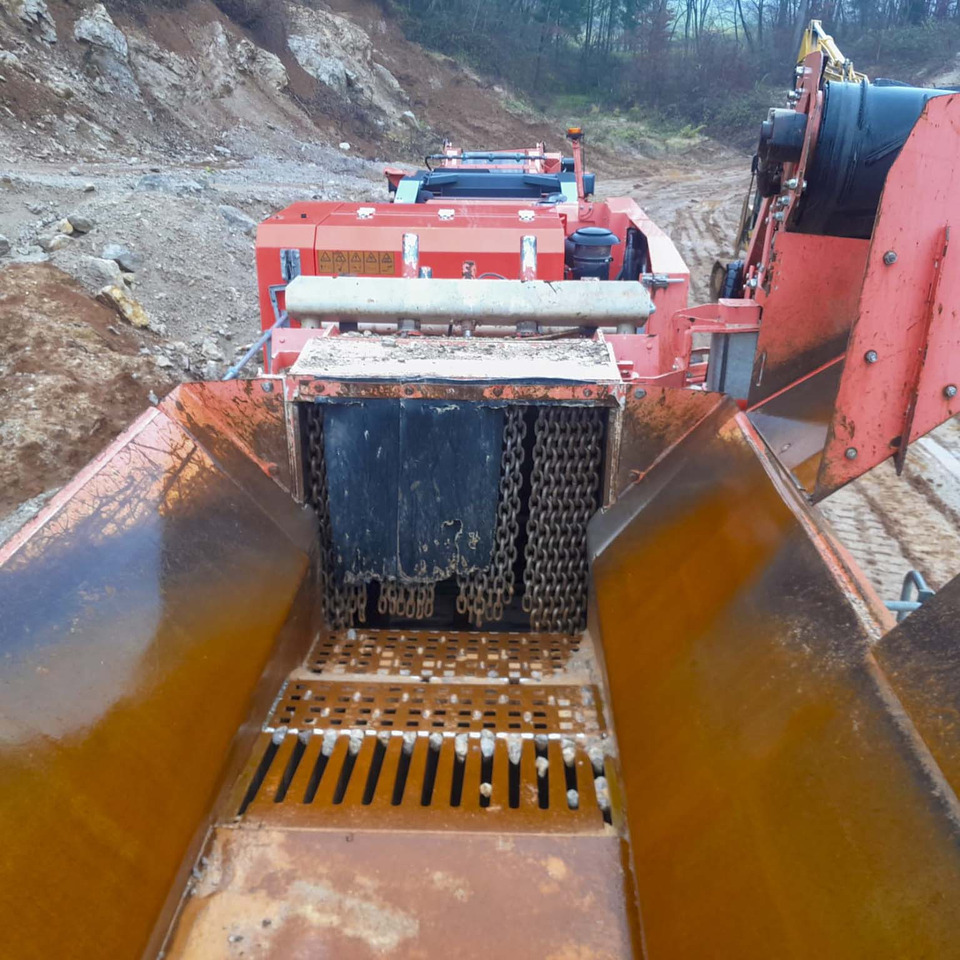 Terex-Finlay I-110 RS - Leukamurskain: kuva Terex-Finlay I-110 RS - Leukamurskain Terex-Finlay I-110 RS - Leukamurskain: kuva Terex-Finlay I-110 RS - Leukamurskain