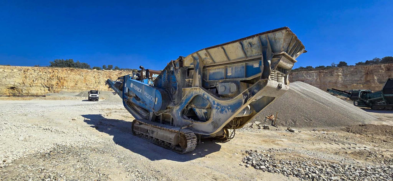Terex Pegson 428 Trakpactor / Impactor - Iskumurskain: kuva Terex Pegson 428 Trakpactor / Impactor - Iskumurskain Terex Pegson 428 Trakpactor / Impactor - Iskumurskain: kuva Terex Pegson 428 Trakpactor / Impactor - Iskumurskain