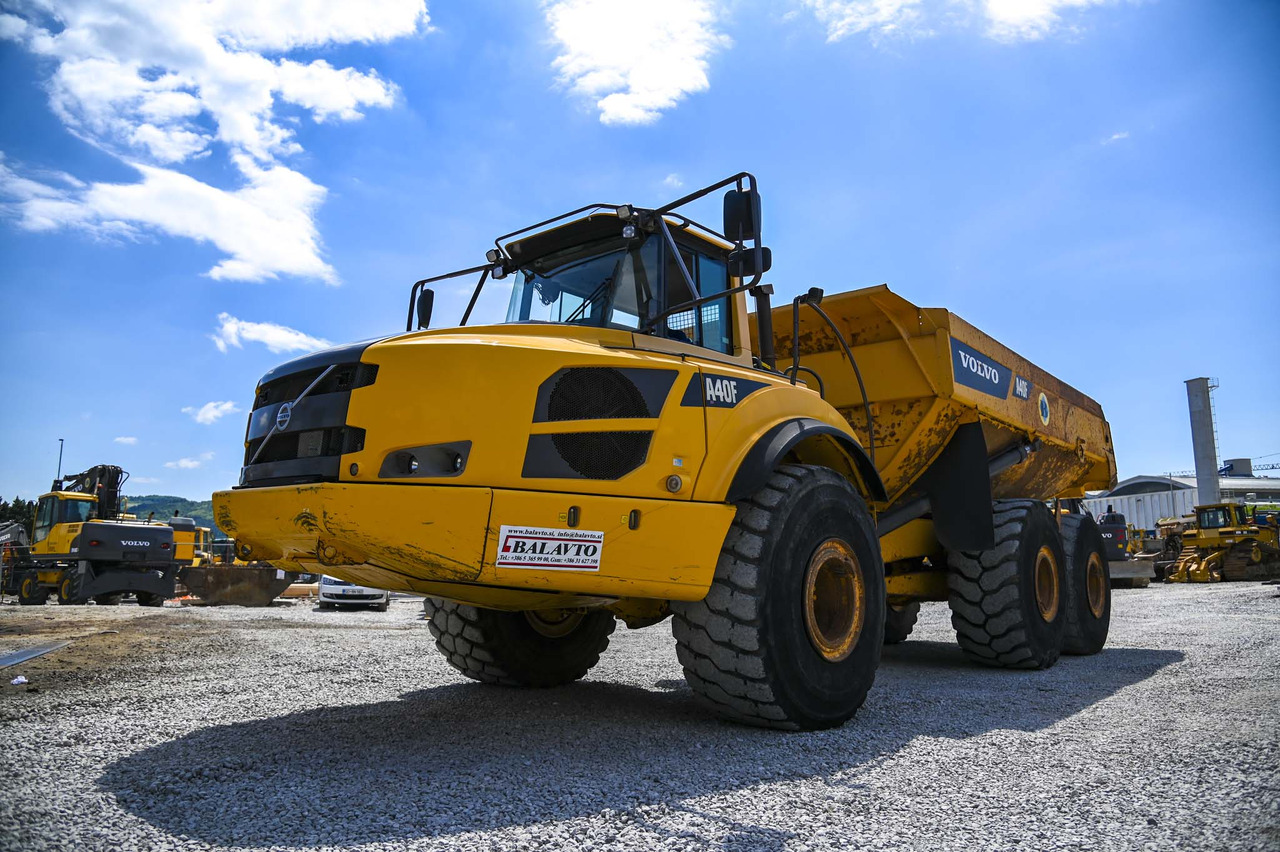VOLVO A40F - Nivelkippiauto: kuva VOLVO A40F - Nivelkippiauto VOLVO A40F - Nivelkippiauto: kuva VOLVO A40F - Nivelkippiauto