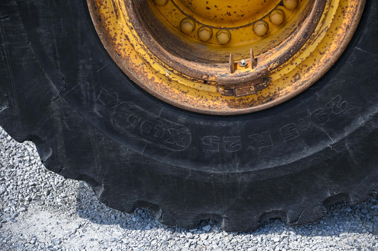 Nivelkippiauto VOLVO A40F: kuva Nivelkippiauto VOLVO A40F Nivelkippiauto VOLVO A40F: kuva Nivelkippiauto VOLVO A40F