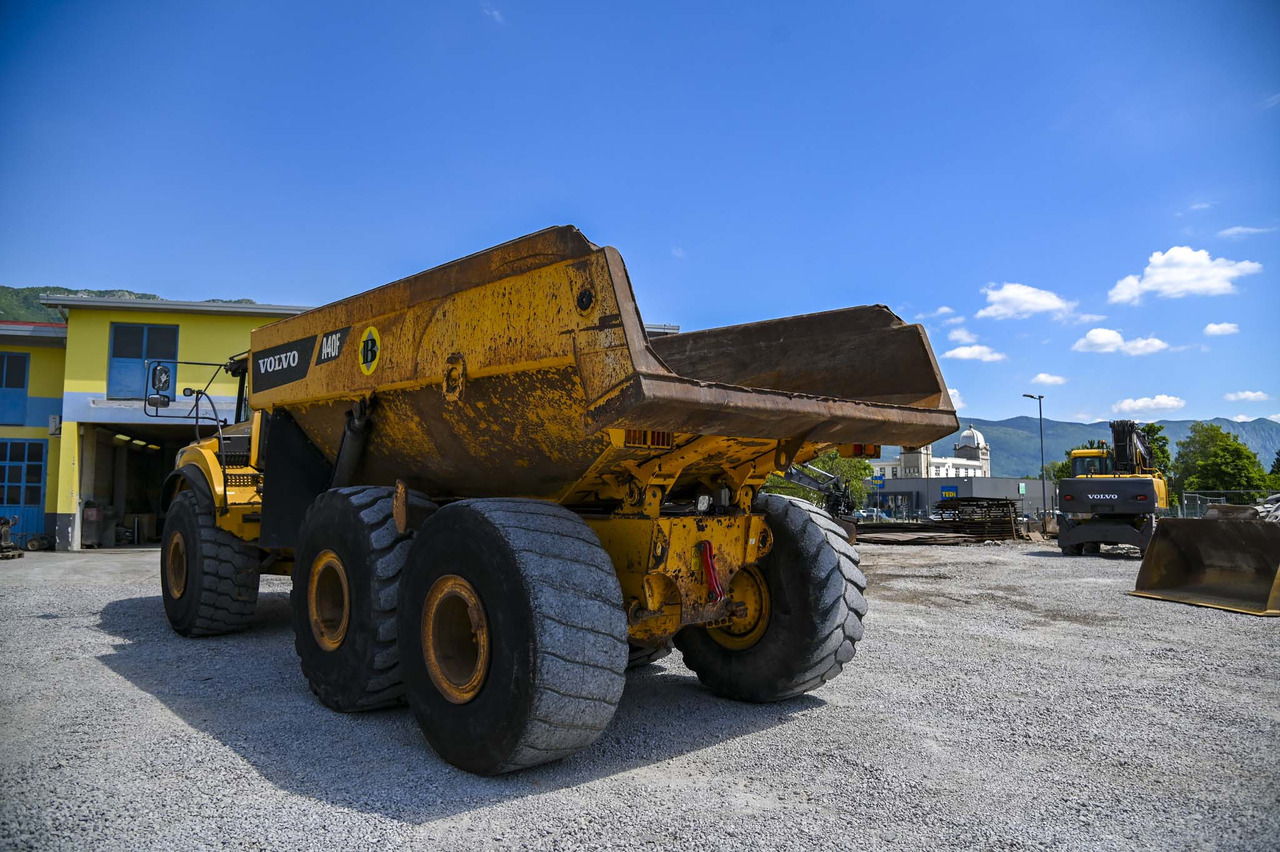 VOLVO A40F - Nivelkippiauto: kuva VOLVO A40F - Nivelkippiauto VOLVO A40F - Nivelkippiauto: kuva VOLVO A40F - Nivelkippiauto