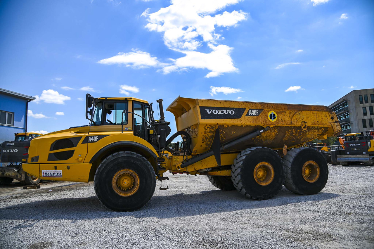 VOLVO A40F - Nivelkippiauto: kuva VOLVO A40F - Nivelkippiauto VOLVO A40F - Nivelkippiauto: kuva VOLVO A40F - Nivelkippiauto