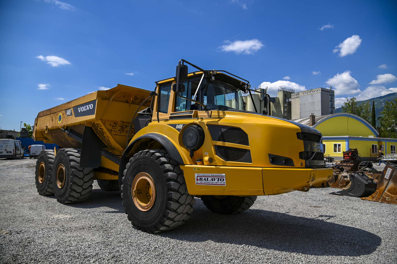 Nivelkippiauto VOLVO A40F: kuva Nivelkippiauto VOLVO A40F Nivelkippiauto VOLVO A40F: kuva Nivelkippiauto VOLVO A40F