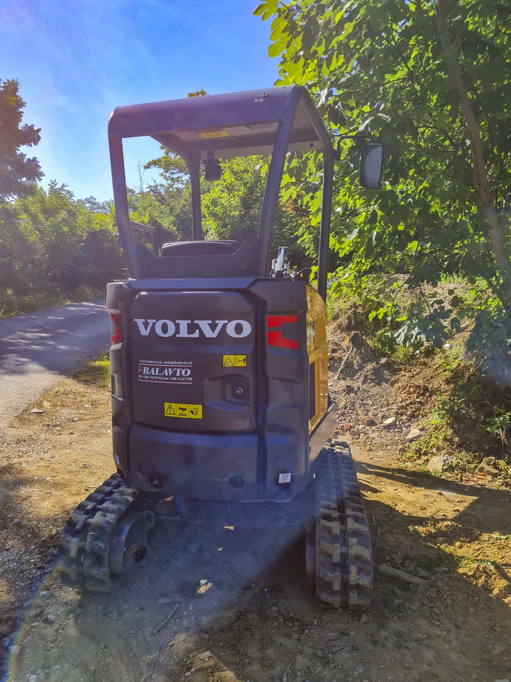 VOLVO ECR18E - Minikuormaaja: kuva VOLVO ECR18E - Minikuormaaja VOLVO ECR18E - Minikuormaaja: kuva VOLVO ECR18E - Minikuormaaja