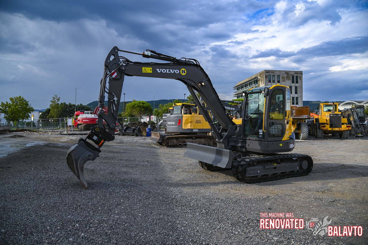 VOLVO ECR88D - Minikuormaaja: kuva VOLVO ECR88D - Minikuormaaja VOLVO ECR88D - Minikuormaaja: kuva VOLVO ECR88D - Minikuormaaja