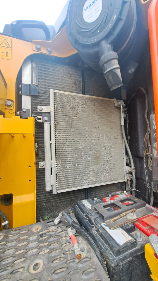 VOLVO EWR150E - Pyöräalustainen kaivinkone: kuva VOLVO EWR150E - Pyöräalustainen kaivinkone VOLVO EWR150E - Pyöräalustainen kaivinkone: kuva VOLVO EWR150E - Pyöräalustainen kaivinkone