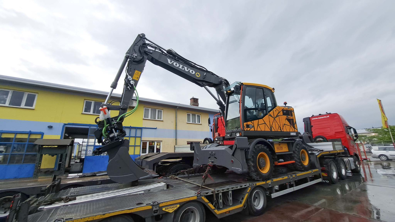 VOLVO EWR150E - Pyöräalustainen kaivinkone: kuva VOLVO EWR150E - Pyöräalustainen kaivinkone VOLVO EWR150E - Pyöräalustainen kaivinkone: kuva VOLVO EWR150E - Pyöräalustainen kaivinkone