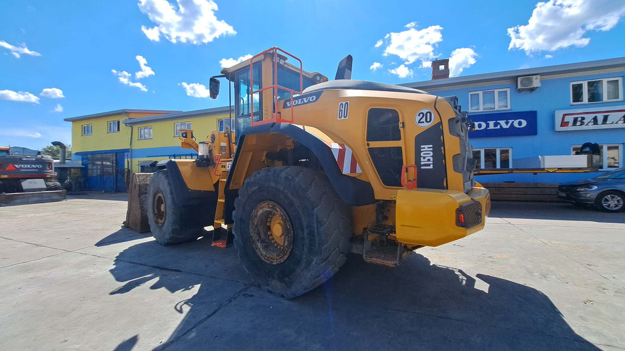 Volvo L150H - Pyöräkuormaaja: kuva Volvo L150H - Pyöräkuormaaja Volvo L150H - Pyöräkuormaaja: kuva Volvo L150H - Pyöräkuormaaja