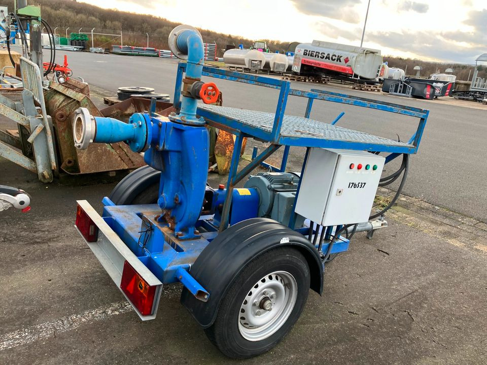 DIA Langenfeld SZ 65-2/36 Kreiselpumpe Wasserpumpe - Vesipumppu: kuva DIA Langenfeld SZ 65-2/36 Kreiselpumpe Wasserpumpe - Vesipumppu DIA Langenfeld SZ 65-2/36 Kreiselpumpe Wasserpumpe - Vesipumppu: kuva DIA Langenfeld SZ 65-2/36 Kreiselpumpe Wasserpumpe - Vesipumppu