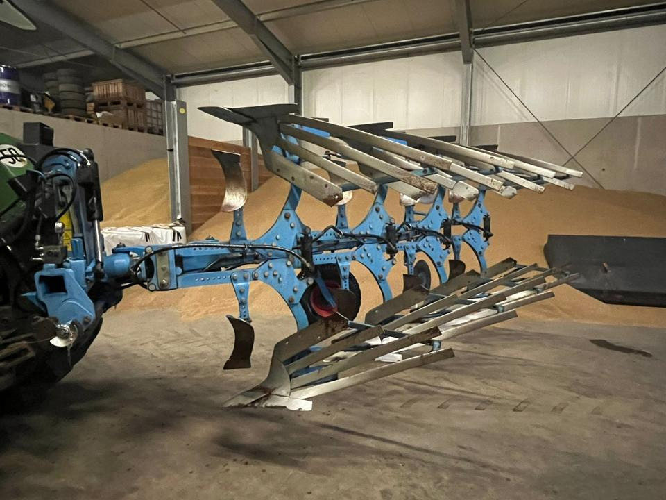 Lemken Europal 5X 4-Schar Pflug hydr. Steinsicherung - Aura: kuva Lemken Europal 5X 4-Schar Pflug hydr. Steinsicherung - Aura Lemken Europal 5X 4-Schar Pflug hydr. Steinsicherung - Aura: kuva Lemken Europal 5X 4-Schar Pflug hydr. Steinsicherung - Aura