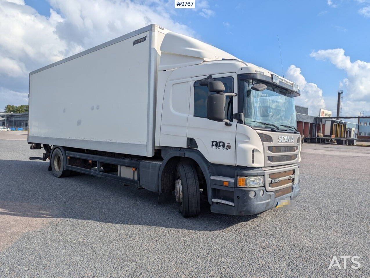 Box Truck Scania P320 4X2 with tail lift - Umpikori kuorma-auto: kuva Box Truck Scania P320 4X2 with tail lift - Umpikori kuorma-auto Box Truck Scania P320 4X2 with tail lift - Umpikori kuorma-auto: kuva Box Truck Scania P320 4X2 with tail lift - Umpikori kuorma-auto
